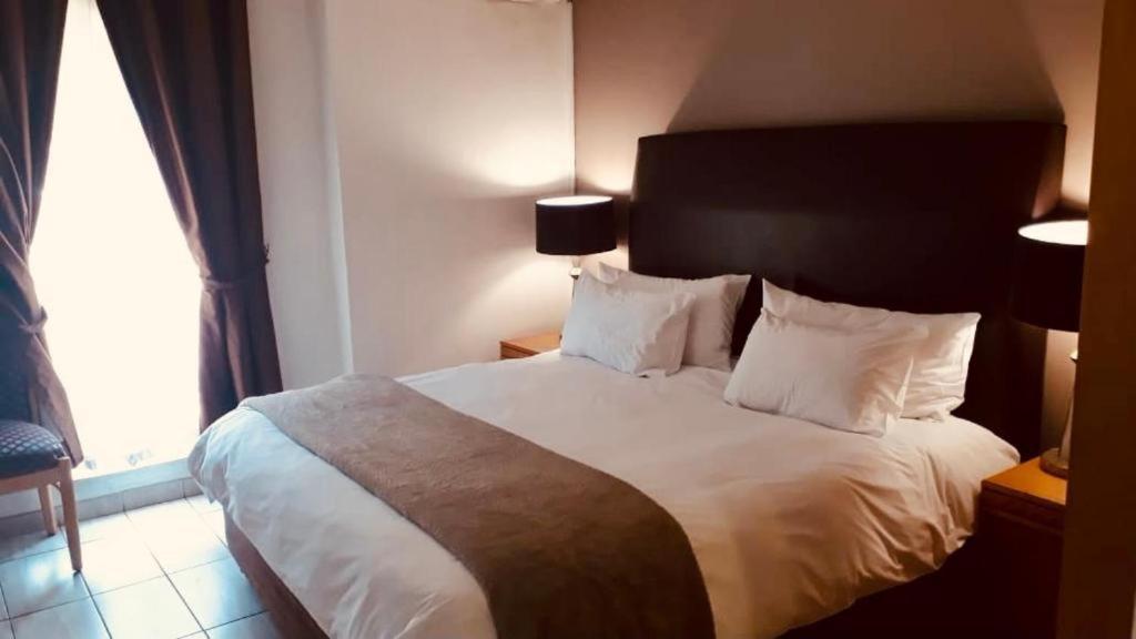 Airport Inn And Suites Edenvale Extérieur photo